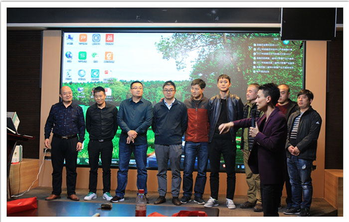 合作伙伴上臺分享營銷經驗和成果